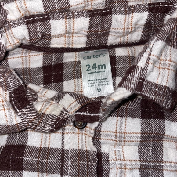 Button down - Picture 2 of 2